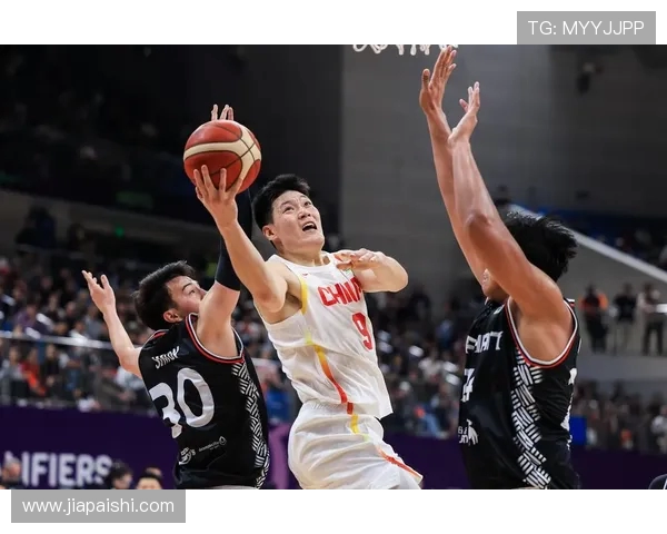 南京篮球队配合默契创新高引领全国篮球配合新风潮